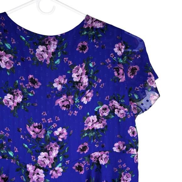 Torrid Top Shirt 4 V-Neck Floral Peplum Whimsgoth Cottagecore Fairy 4X 26 - Picture 3 of 10